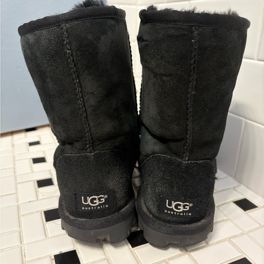 UGG Black Boots - Picture 2 of 7